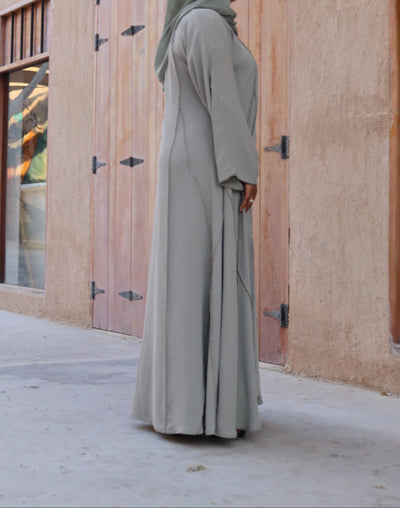 Thuraya Abaya- Mineral Grey